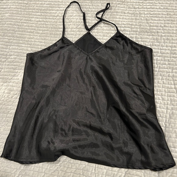 Black Women's Silk Going Out Top - Picture 1 of 2